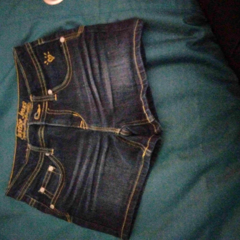 Juniors denim shorts
